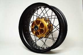 gold_black_black_4