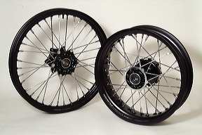 sts_ktm990adv01
